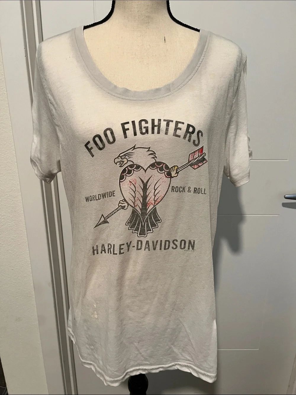 Harley Davidson Foo Fighters White Eagle Graphic Worldwide Rock & Roll T-Shirt